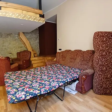 Korter Linnusemueueriga